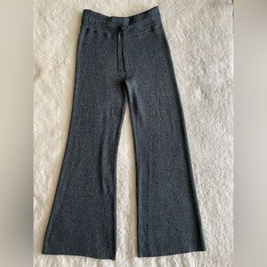 Athleta Women’s Knit Flare leg Drawstring Pants Gray/Blue Size M